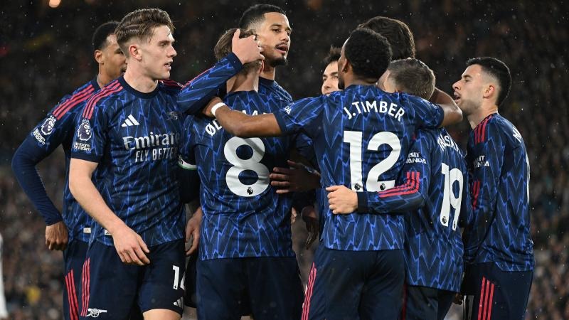 CBA全明星投票首周票数公布：徐杰、赵睿分别当选南北区票王